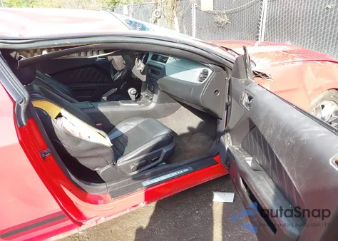 2012 Ford Mustang V6 Premium from USA, damaged, VIN 1ZVBP8AM0C5263579